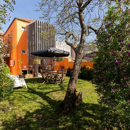 Peach Hostel & Suites Порту Экстерьер фото