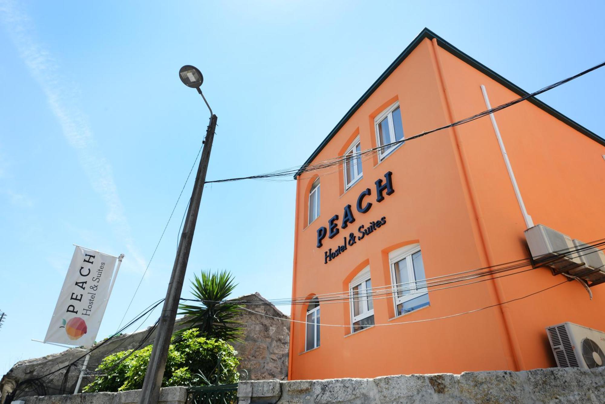 Peach Hostel & Suites Порту Экстерьер фото