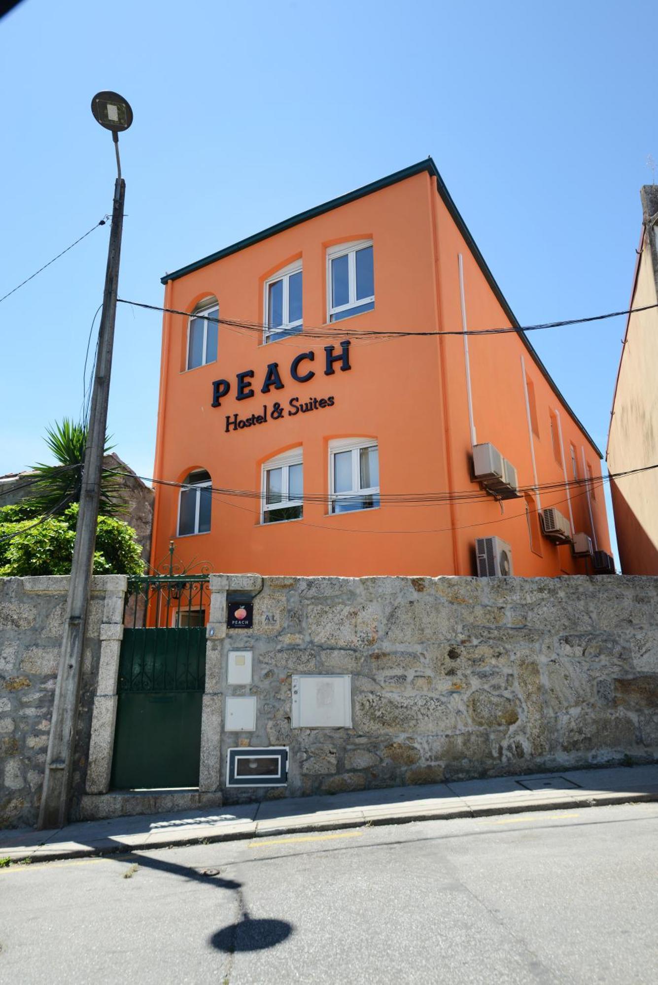 Peach Hostel & Suites Порту Экстерьер фото